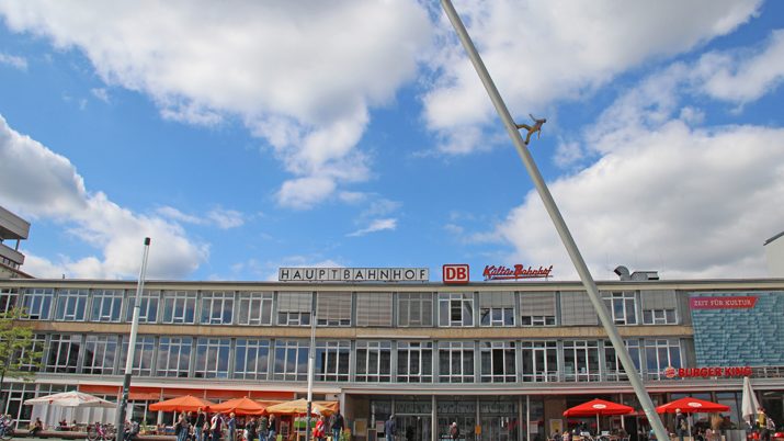 Himmelsstürmer am Kasseler Kulturbahnhof