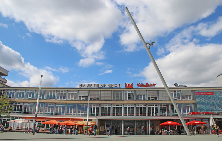 Himmelsstürmer am Kasseler Kulturbahnhof