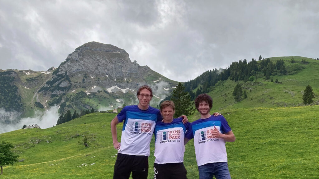 Benedikt Hoffmann, Philipp Stuckhardt und Nils Bergmann beim Gamperney Berglauf