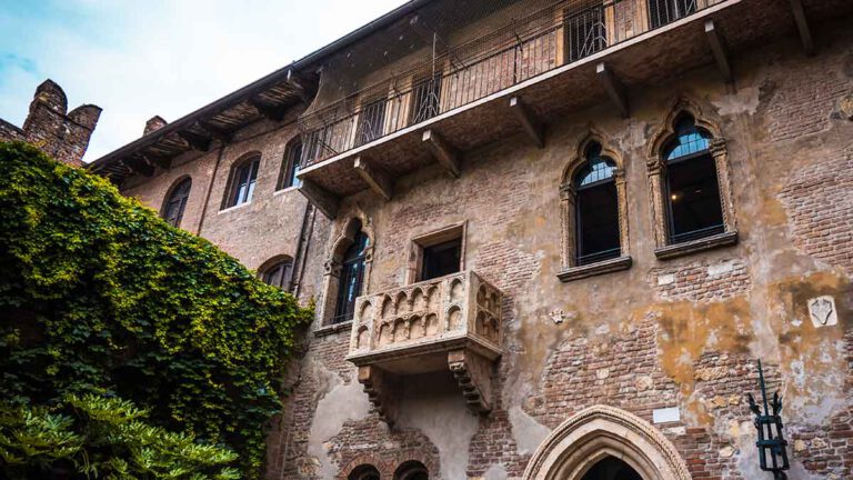 Der Balkon von Romeo und Julia in Verona